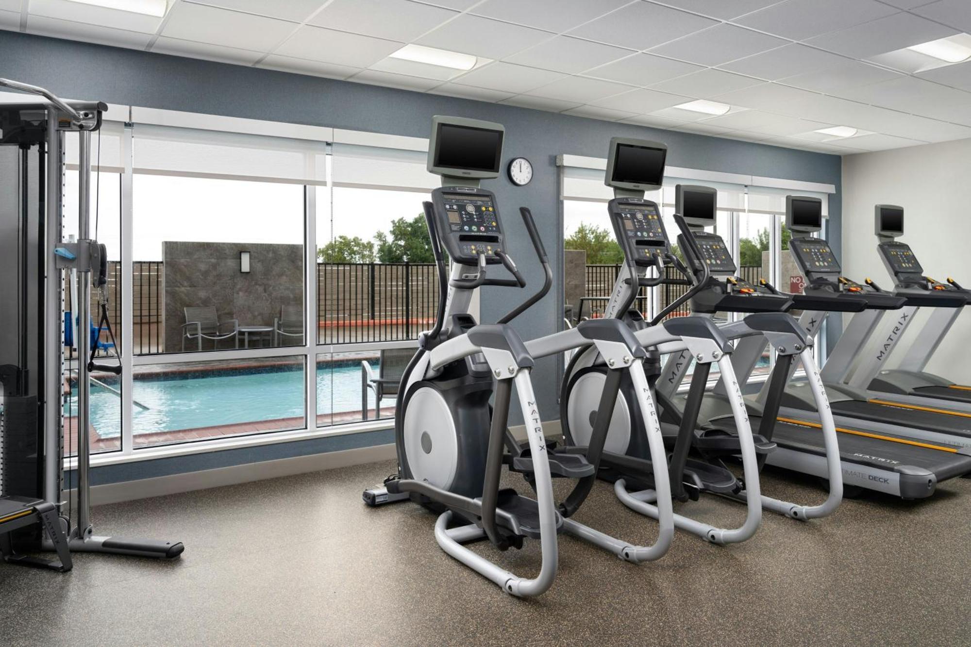 Towneplace Suites By Marriott Houston Hobby Airport מראה חיצוני תמונה
