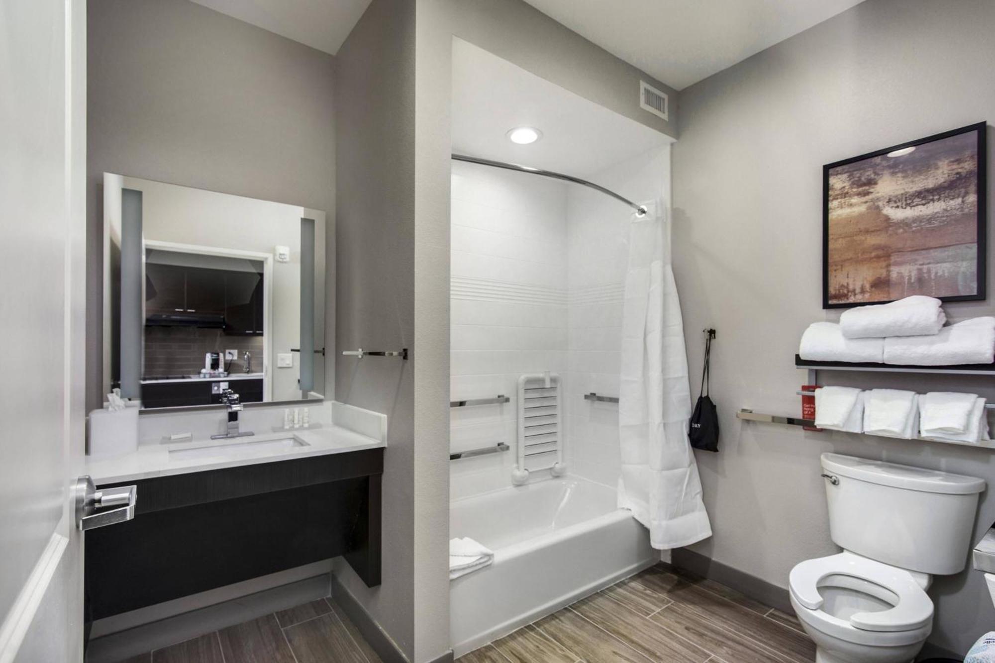 Towneplace Suites By Marriott Houston Hobby Airport מראה חיצוני תמונה