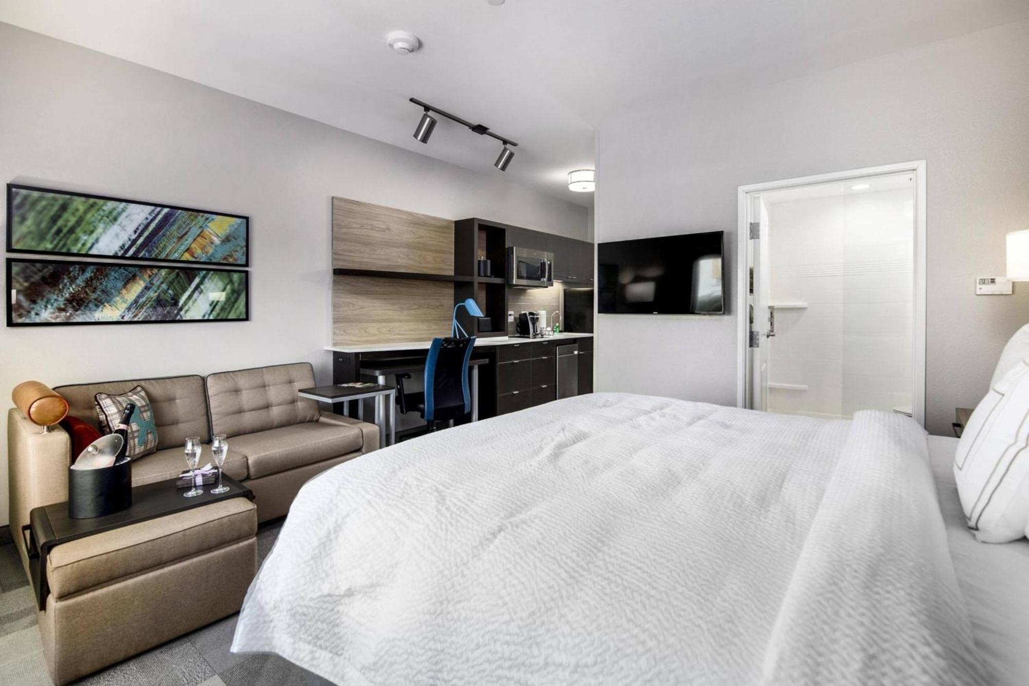 Towneplace Suites By Marriott Houston Hobby Airport מראה חיצוני תמונה